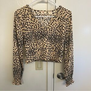 Levi's Leopard Print Long Sleeve Top Women’s Size Small